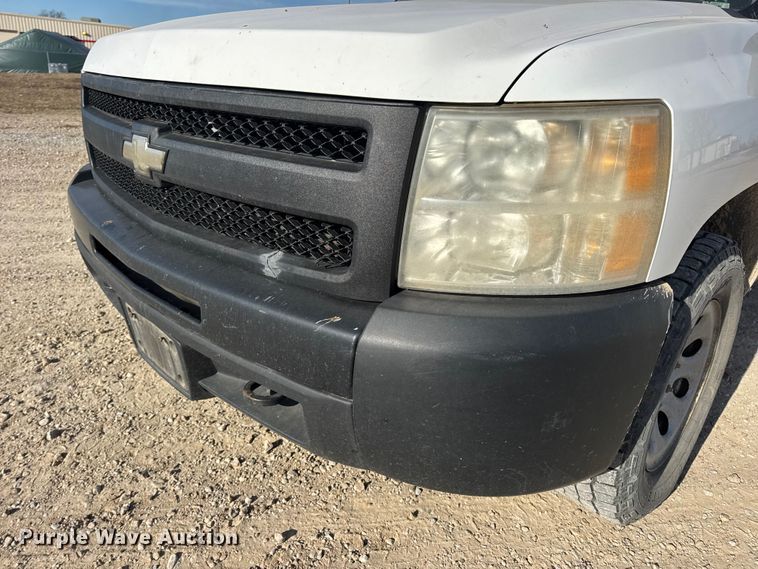 image for item DW6723 2009 Chevrolet Silverado 1500 Ext. Cab pickup truck