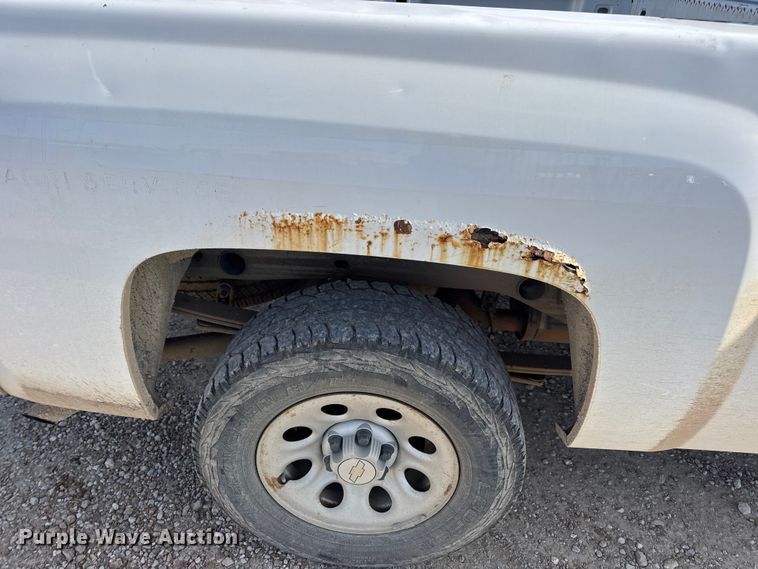 image for item DW6723 2009 Chevrolet Silverado 1500 Ext. Cab pickup truck