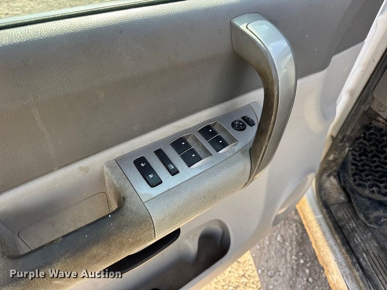 image for item DW6723 2009 Chevrolet Silverado 1500 Ext. Cab pickup truck