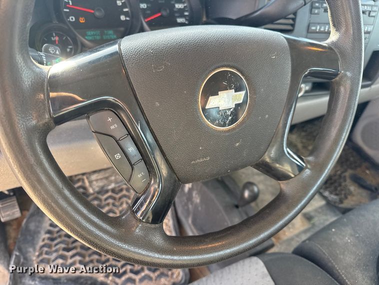 image for item DW6723 2009 Chevrolet Silverado 1500 Ext. Cab pickup truck