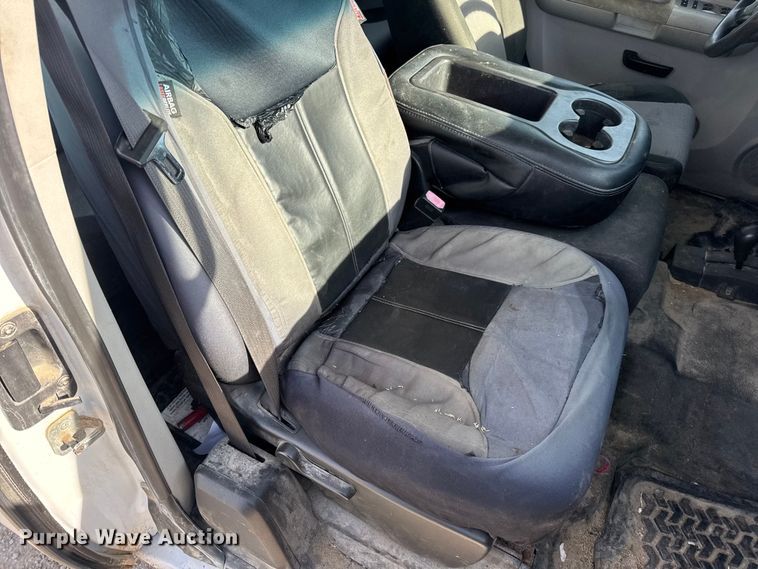 image for item DW6723 2009 Chevrolet Silverado 1500 Ext. Cab pickup truck