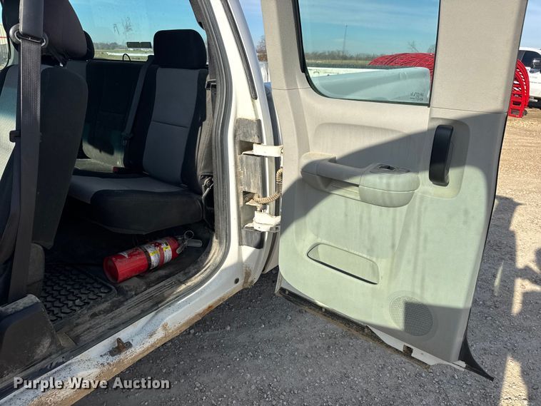 image for item DW6723 2009 Chevrolet Silverado 1500 Ext. Cab pickup truck