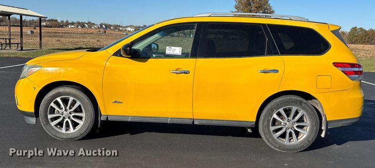image for item DW7276 2014 Nissan Pathfinder SUV