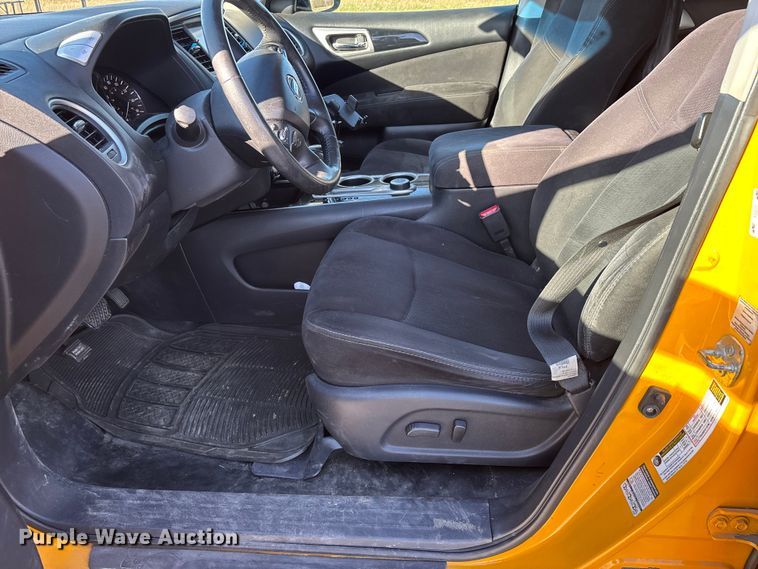 image for item DW7276 2014 Nissan Pathfinder SUV