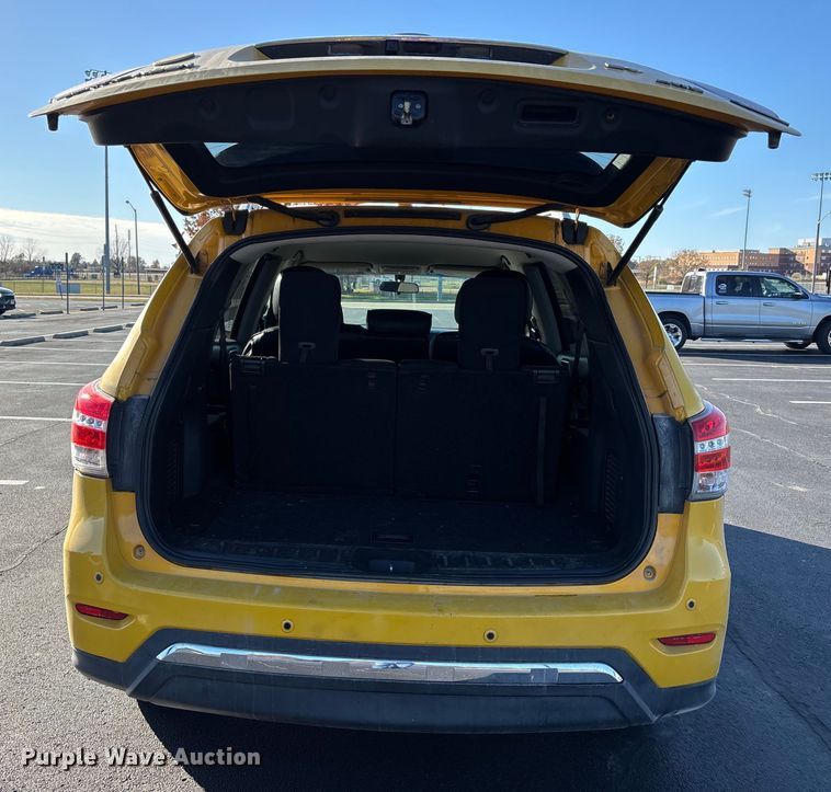 image for item DW7276 2014 Nissan Pathfinder SUV