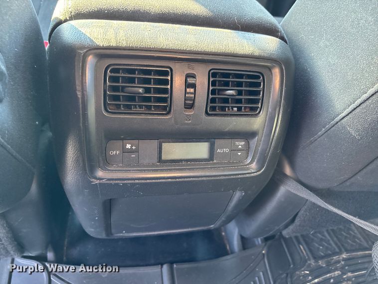 image for item DW7276 2014 Nissan Pathfinder SUV