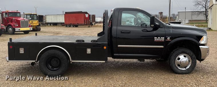 image for item DW7366 2013 RAM 3500 flatbed pickup truck