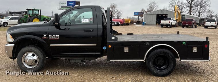image for item DW7366 2013 RAM 3500 flatbed pickup truck