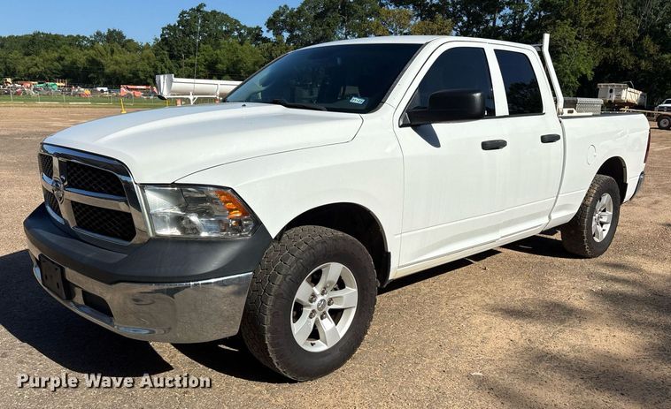 image for item DY0861 2018 RAM 1500 Crew Cab pickup truck