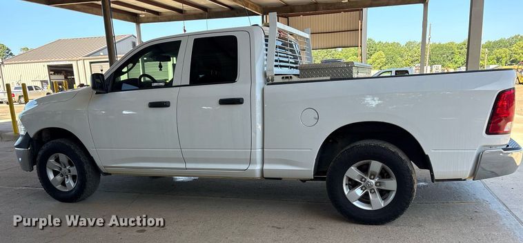 image for item DY0861 2018 RAM 1500 Crew Cab pickup truck