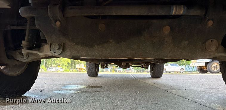 image for item DY0861 2018 RAM 1500 Crew Cab pickup truck