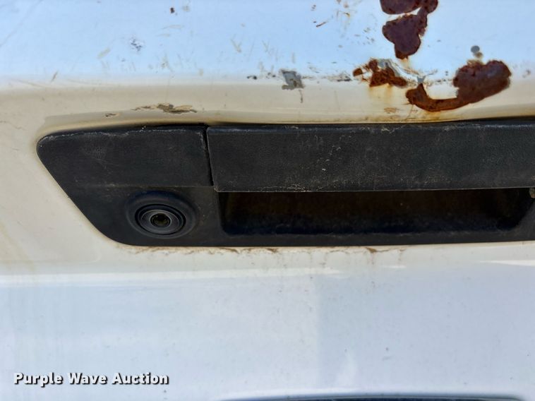 image for item DY0861 2018 RAM 1500 Crew Cab pickup truck