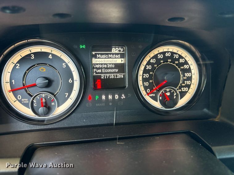 image for item DY0861 2018 RAM 1500 Crew Cab pickup truck