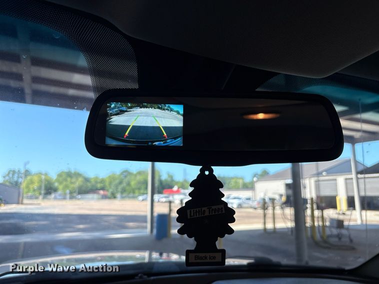 image for item DY0861 2018 RAM 1500 Crew Cab pickup truck