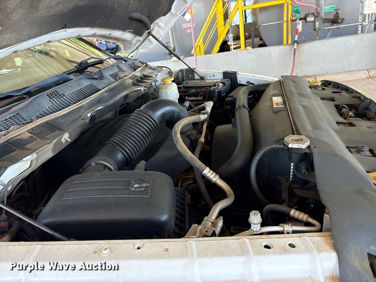 image for item DY0861 2018 RAM 1500 Crew Cab pickup truck