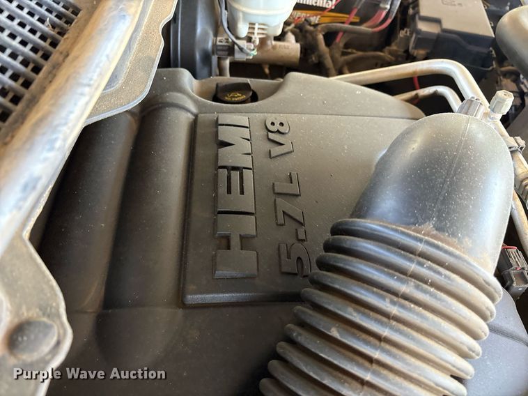 image for item DY0861 2018 RAM 1500 Crew Cab pickup truck