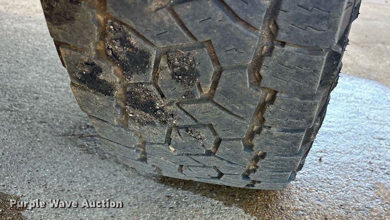 image for item DY0861 2018 RAM 1500 Crew Cab pickup truck