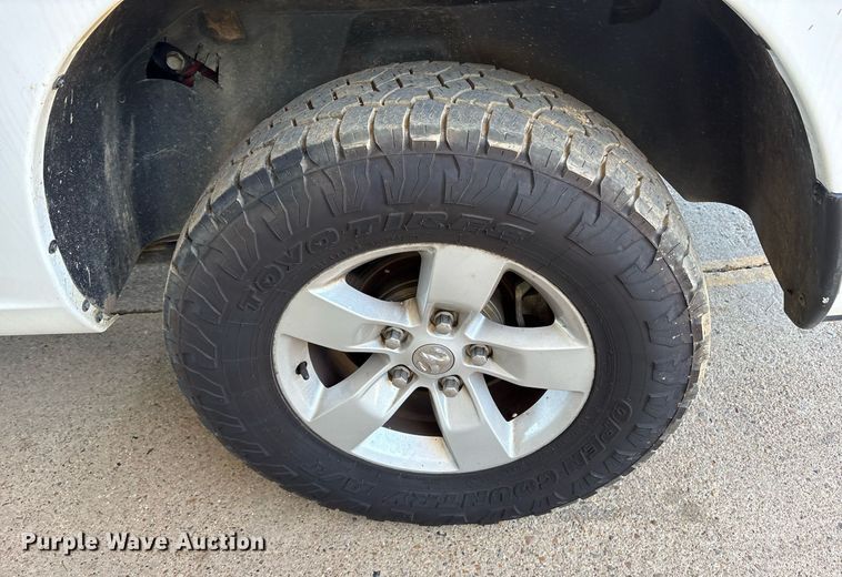 image for item DY0861 2018 RAM 1500 Crew Cab pickup truck