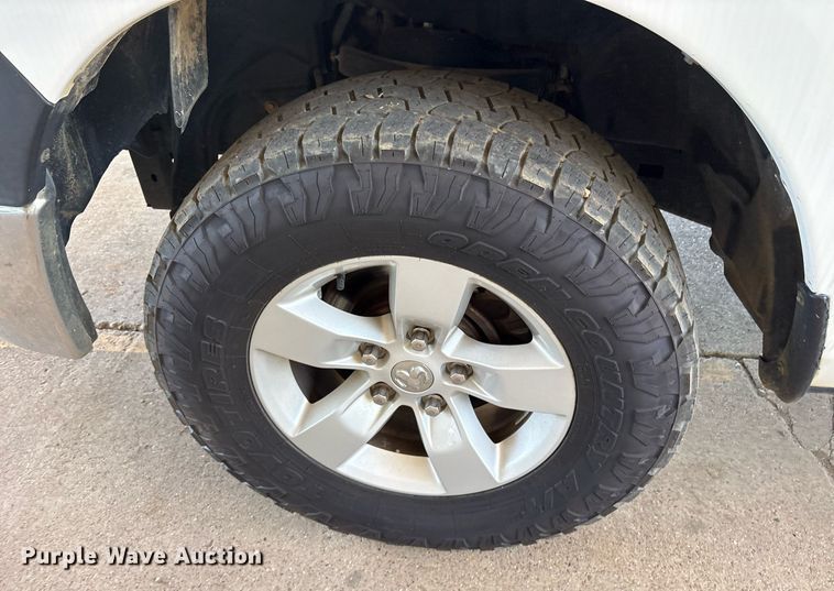 image for item DY0861 2018 RAM 1500 Crew Cab pickup truck