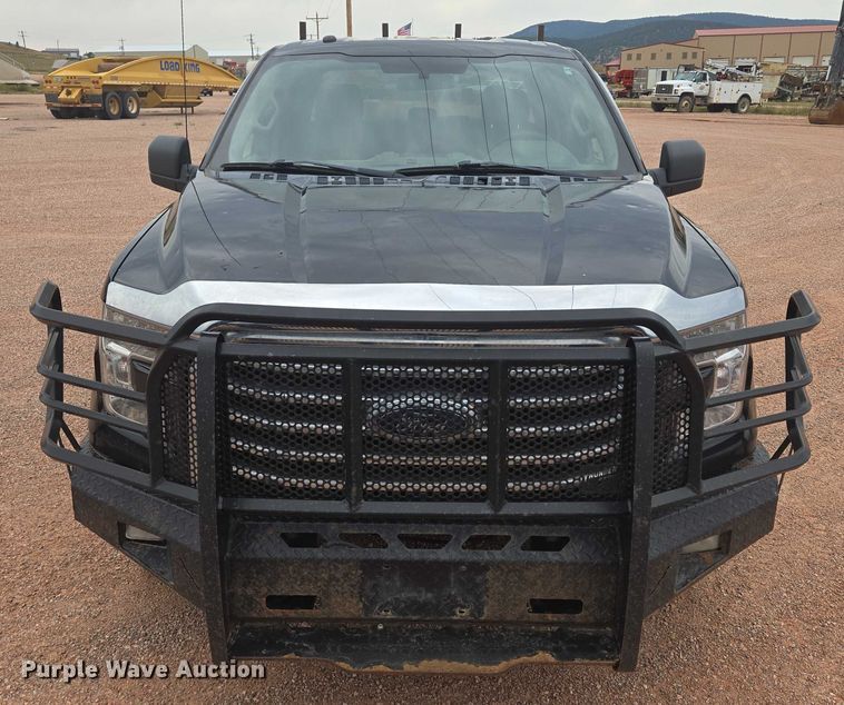 image for item DY1221 2016 Ford F150 XLT Ext. Cab pickup truck