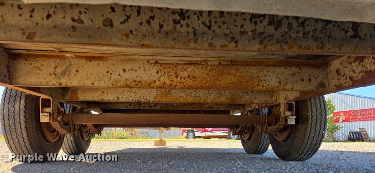 image for item DY1305 1984 Wells Cargo Express Wagon enclosed cargo trailer