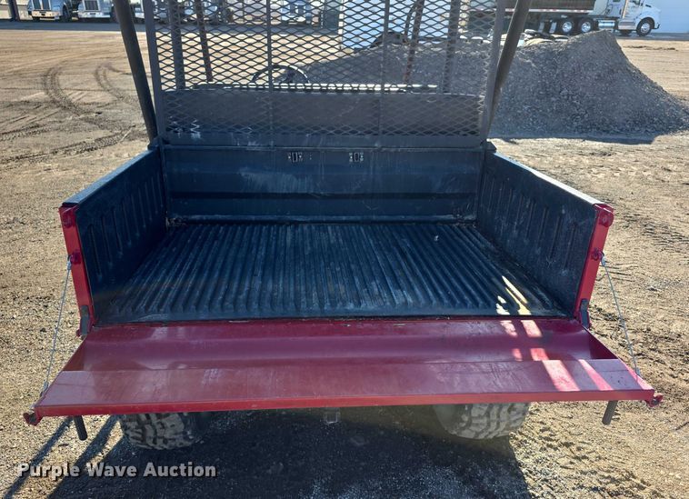 image for item DZ3718 2007 Kawasaki Mule 3010 utility vehicle