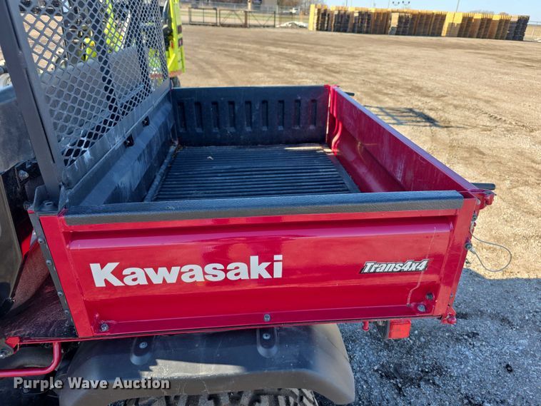 image for item DZ3718 2007 Kawasaki Mule 3010 utility vehicle