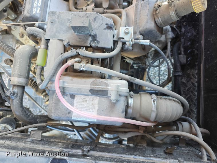 image for item DZ3718 2007 Kawasaki Mule 3010 utility vehicle