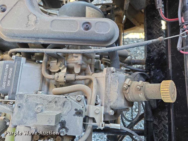 image for item DZ3718 2007 Kawasaki Mule 3010 utility vehicle