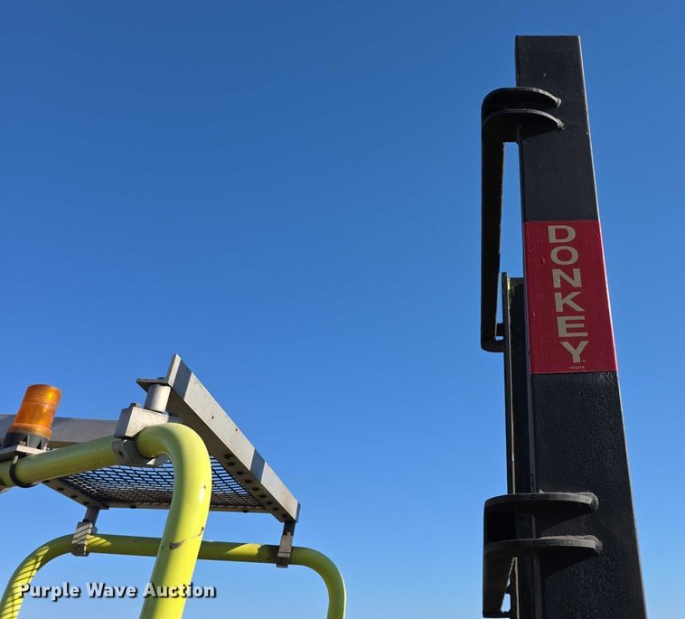 image for item DZ3719 Donkey 3K forklift forklift