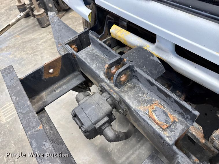 image for item EA2186 1998 Ford L8501 dump truck