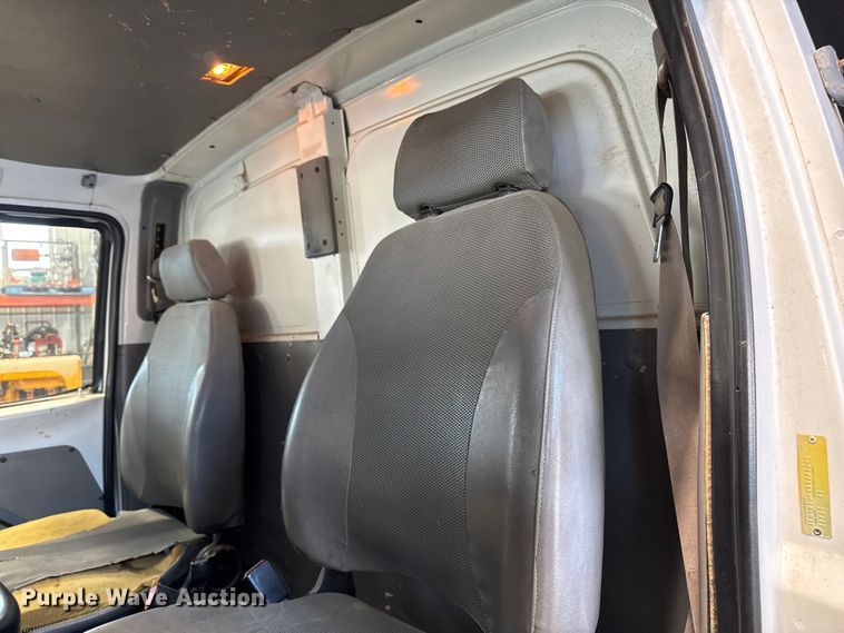 image for item EA2186 1998 Ford L8501 dump truck