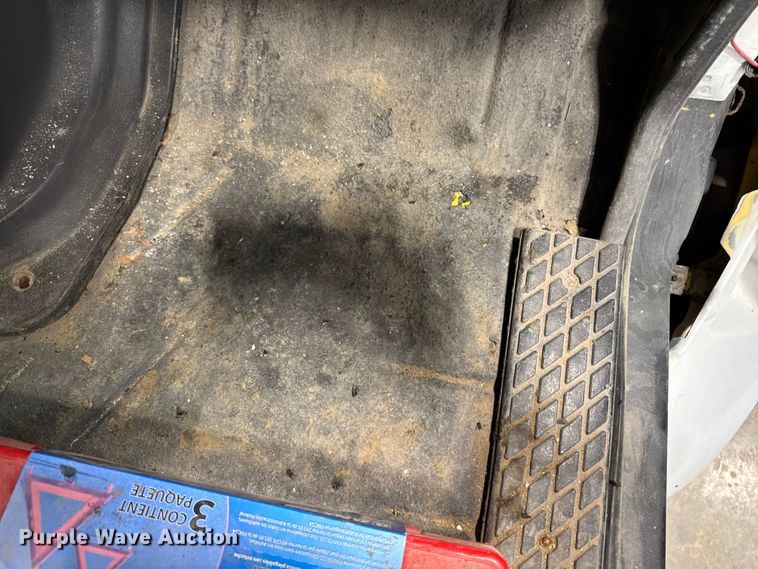 image for item EA2186 1998 Ford L8501 dump truck