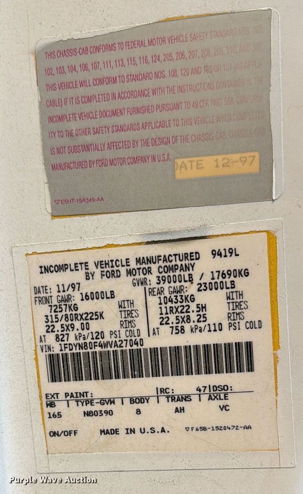 image for item EA2186 1998 Ford L8501 dump truck