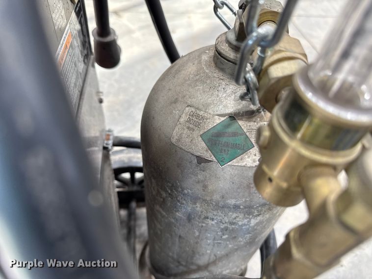 image for item EA2188 Lincoln Electric Power Mig 215 welder