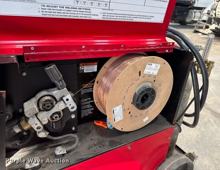 image for item EA2188 Lincoln Electric Power Mig 215 welder