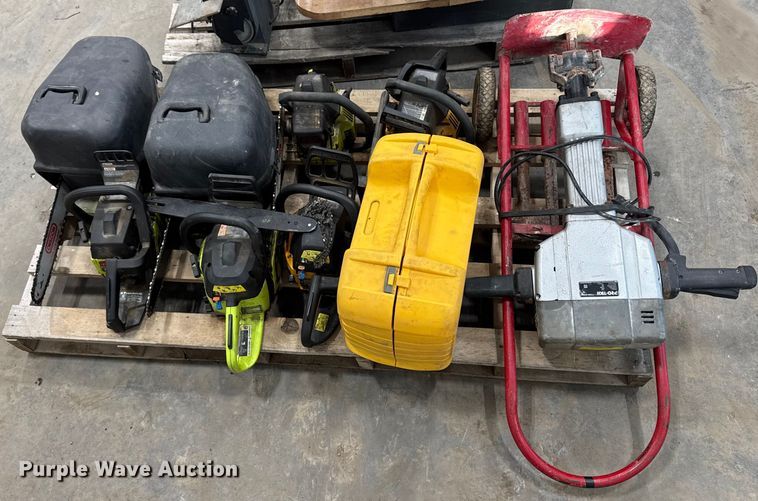 image for item EA2190 Assorted tools