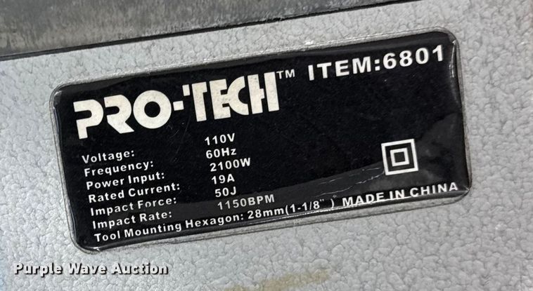 image for item EA2190 Assorted tools