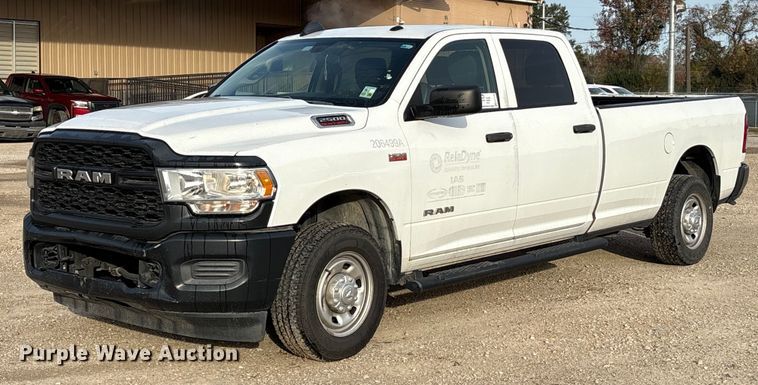 image for item EA7146 2020 RAM 2500 Crew Cab pickup truck