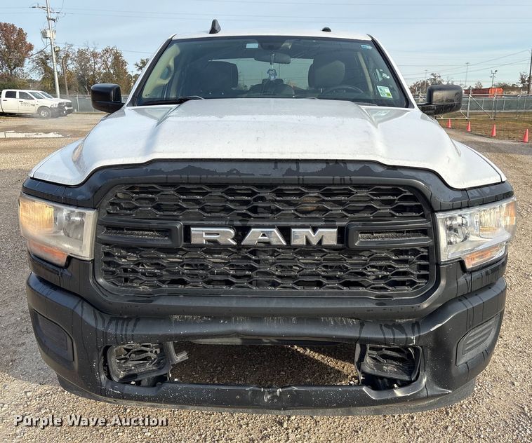 image for item EA7146 2020 RAM 2500 Crew Cab pickup truck