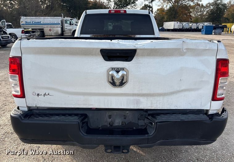 image for item EA7146 2020 RAM 2500 Crew Cab pickup truck