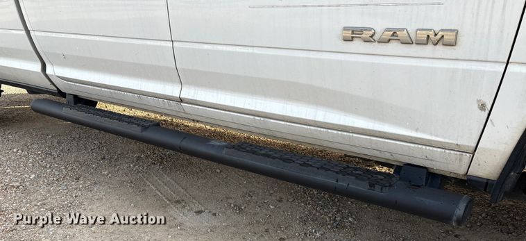 image for item EA7146 2020 RAM 2500 Crew Cab pickup truck