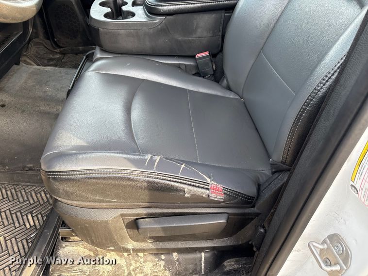 image for item EA7146 2020 RAM 2500 Crew Cab pickup truck