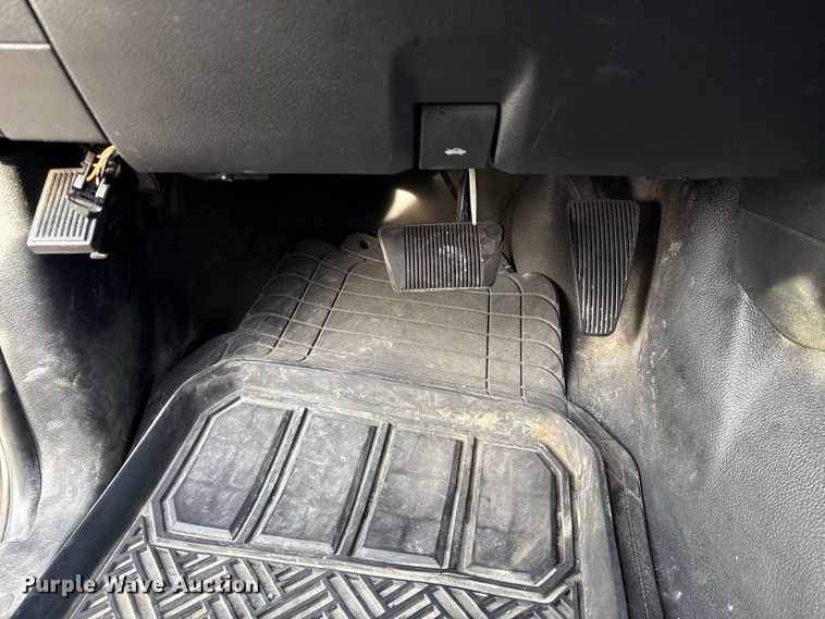 image for item EA7146 2020 RAM 2500 Crew Cab pickup truck