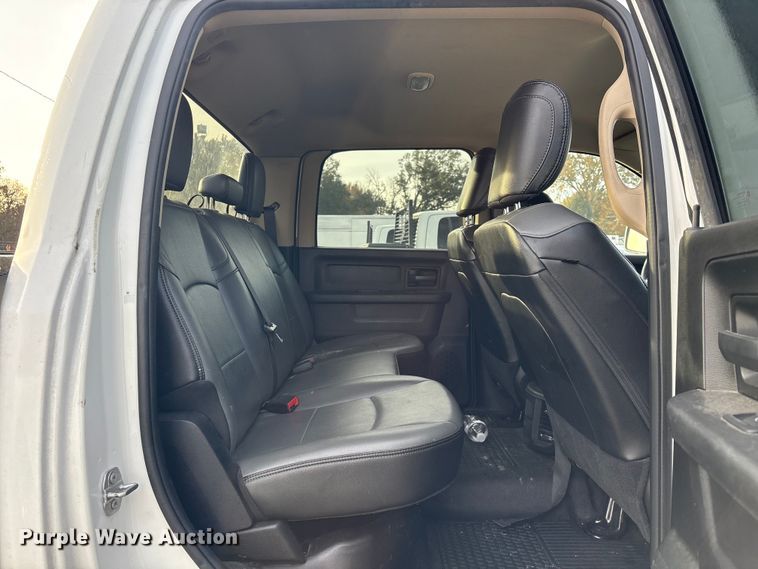 image for item EA7146 2020 RAM 2500 Crew Cab pickup truck