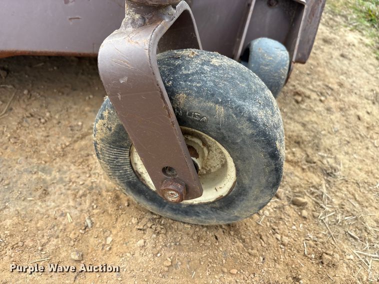 image for item EA7876 Grasshopper 618 ZTR lawn mower