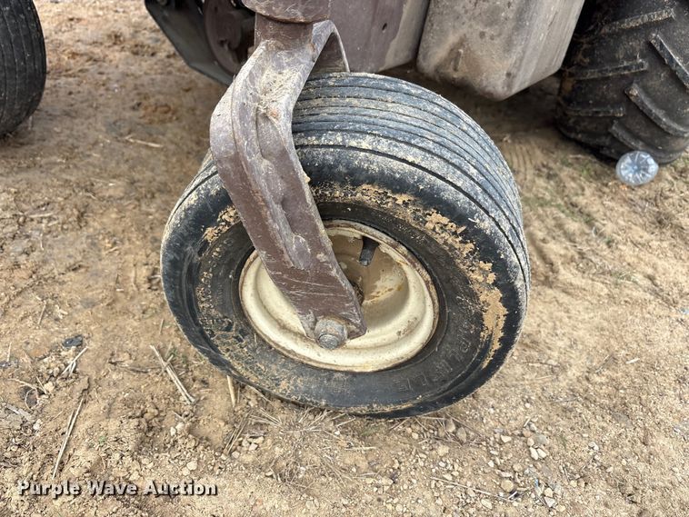 image for item EA7876 Grasshopper 618 ZTR lawn mower