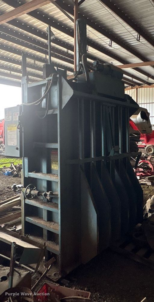 image for item EA7882 Marathon 6030-HD Cardboard compactor