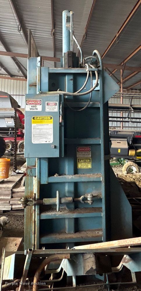 image for item EA7882 Marathon 6030-HD Cardboard compactor