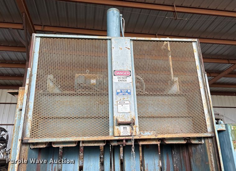 image for item EA7882 Marathon 6030-HD Cardboard compactor